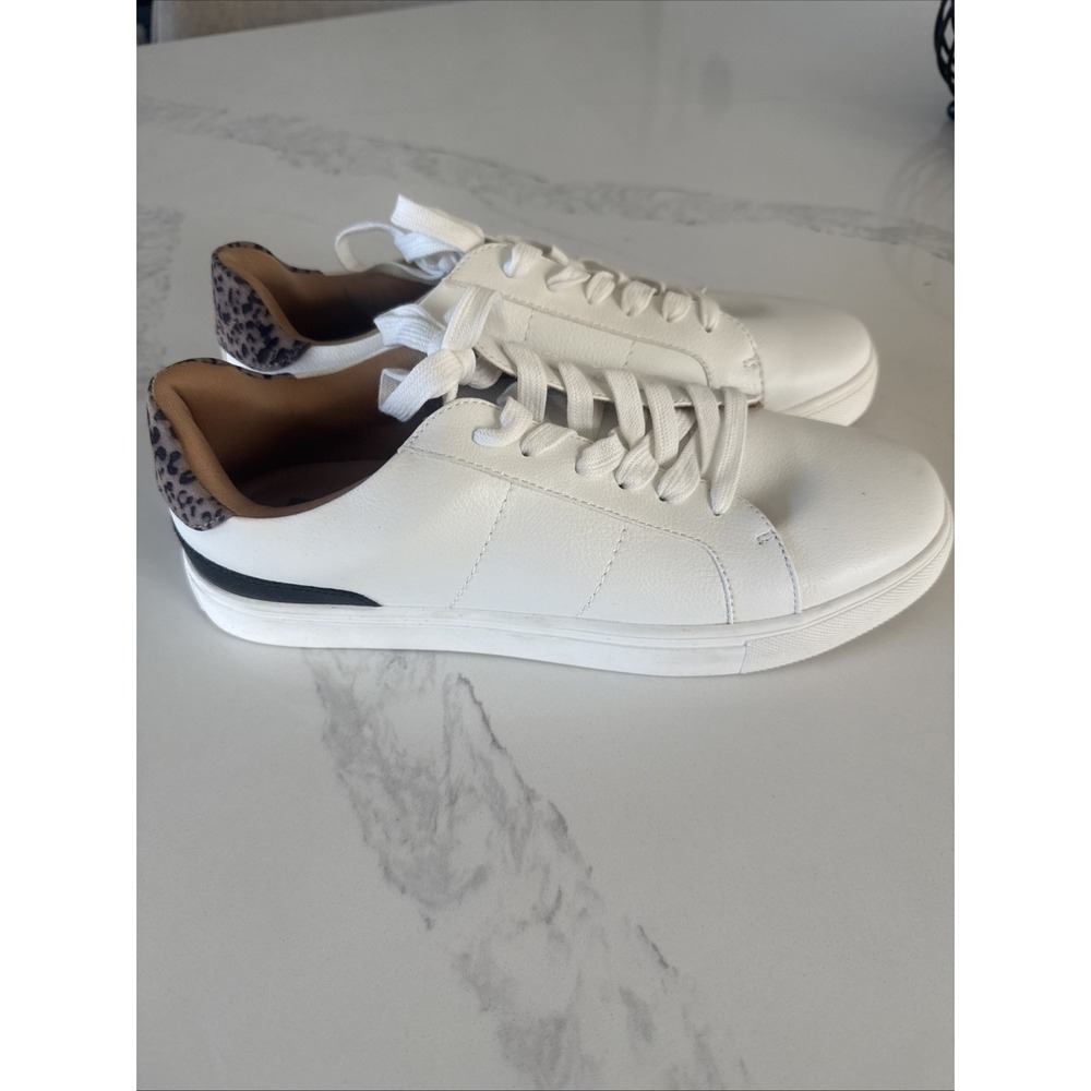 DV By Dolce Vita Anibel Court Sneaker Shoes Womens White Leopard Size 10